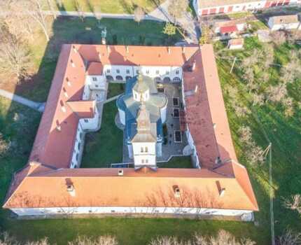2023/10/images/tour_1388/krusedol-manastir.jpg