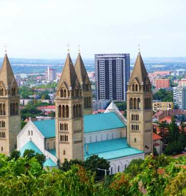 2021/08/images/tour_860/cathedral-9441911920.jpg